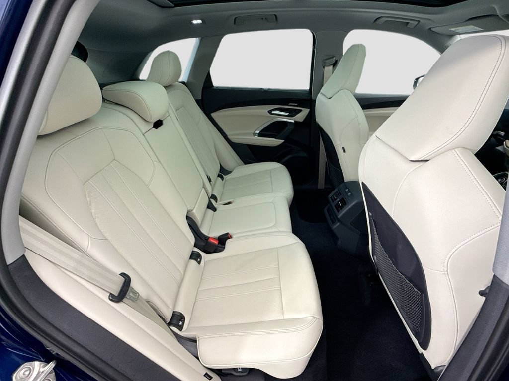 Certified 2025 Audi Q5 Premium Plus w/ Premium Plus AWD/4WD image 21