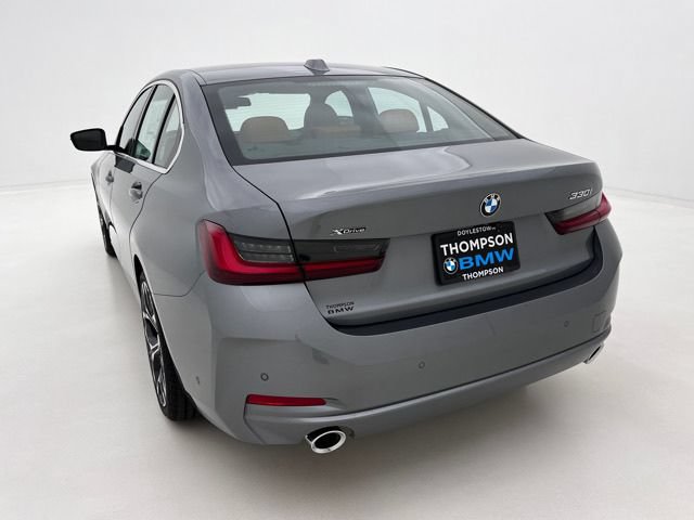 New 2026 BMW 330i xDrive Sedan w/ Premium Package AWD/4WD image 6