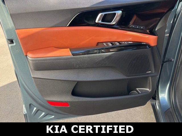 Certified 2023 Kia Carnival SX Prestige image 36