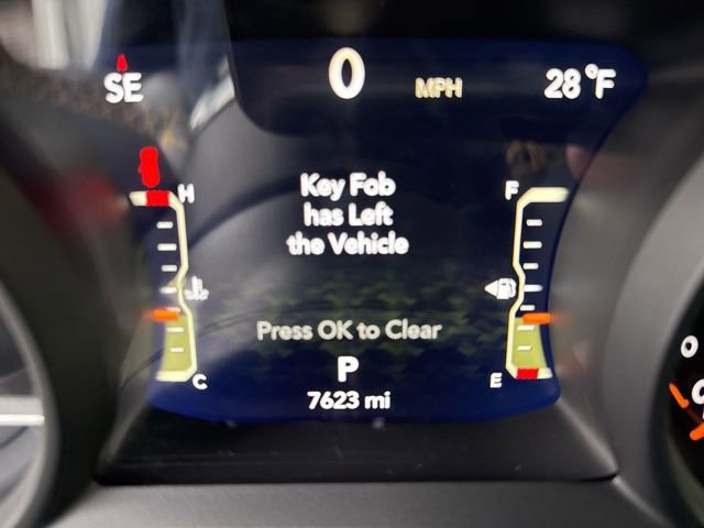 Used 2024 Jeep Wrangler Sahara image 13