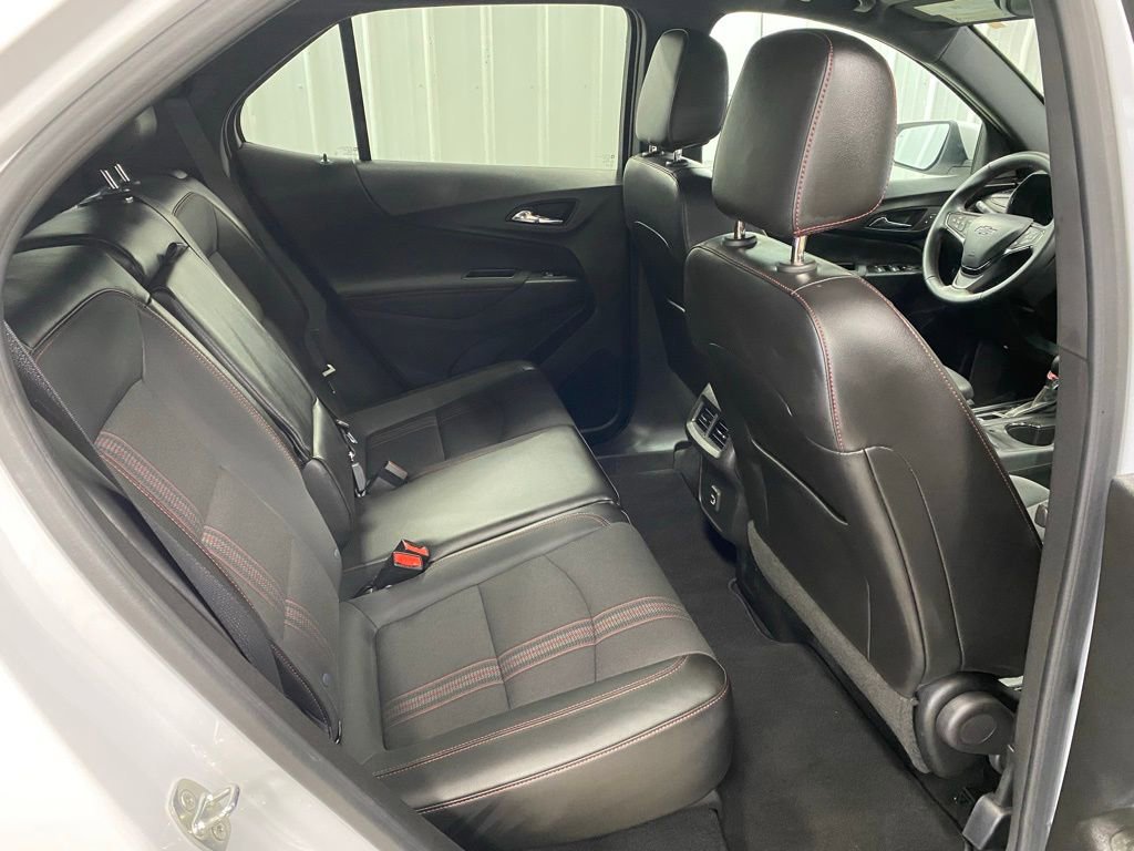 Used 2023 Chevrolet Equinox RS image 26