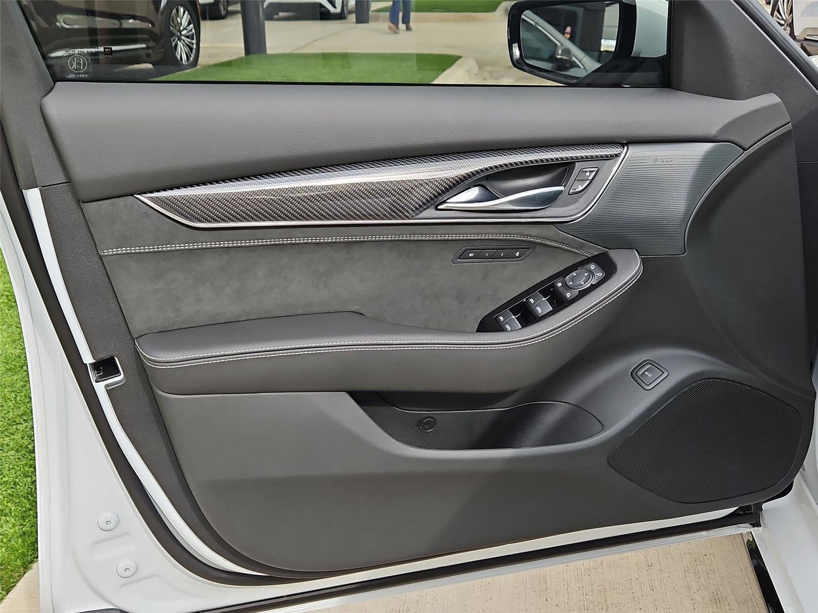 New 2026 Cadillac CT5 V RWD image 22