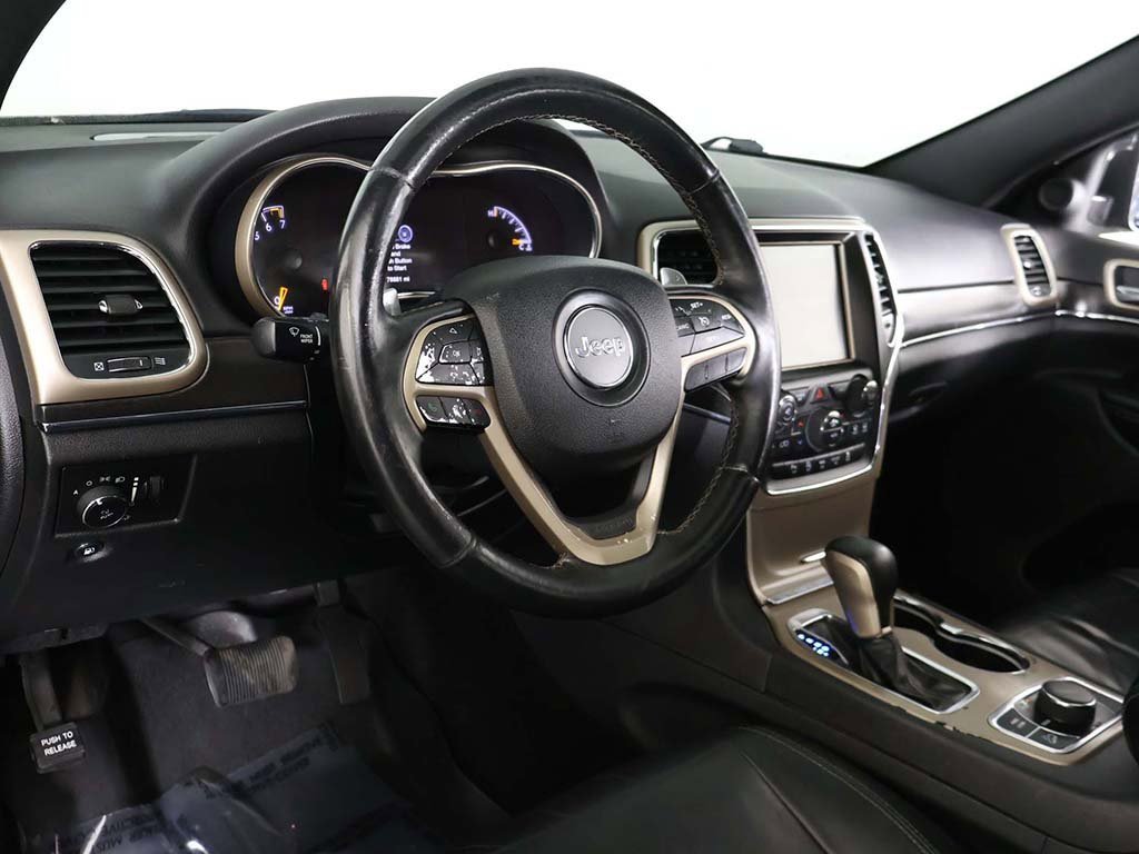 Used 2017 Jeep Grand Cherokee Limited image 29