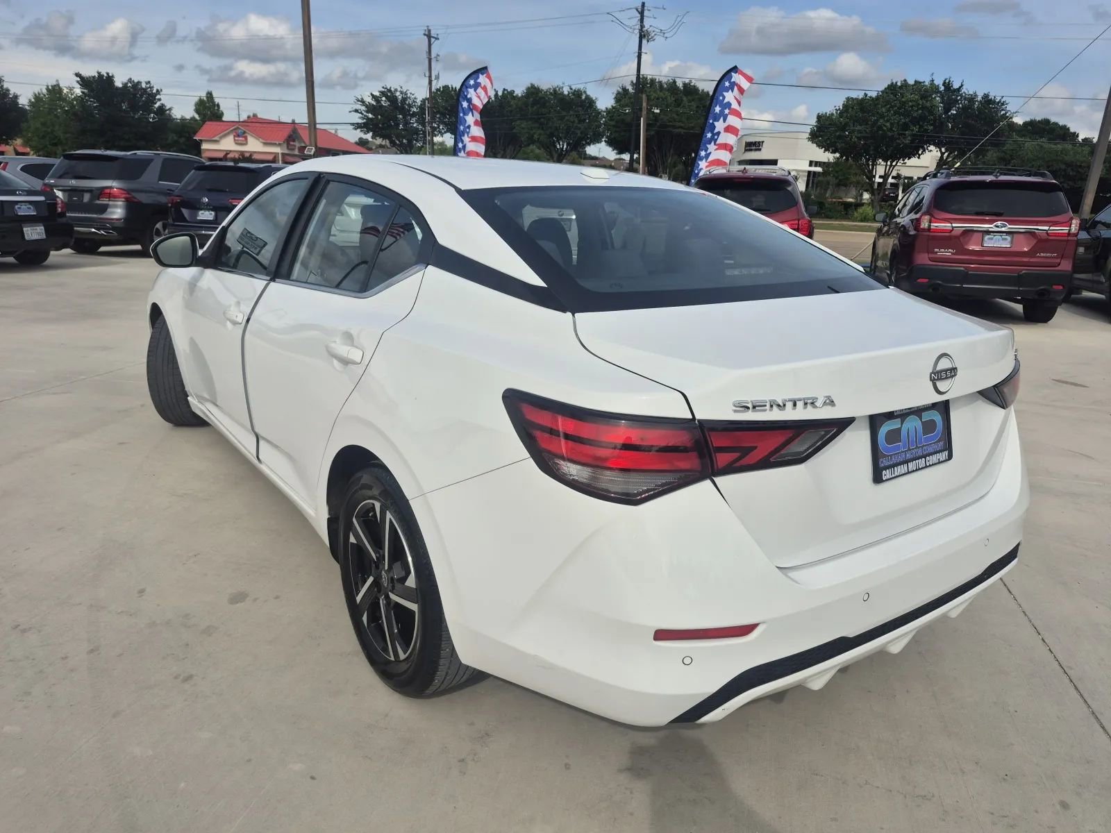 Used 2024 Nissan Sentra SV FWD image 8