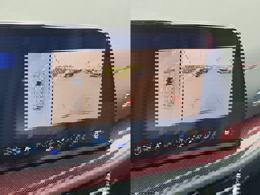 New 2026 Chevrolet Traverse RS w/ LPO, Floor Liner Package image 16