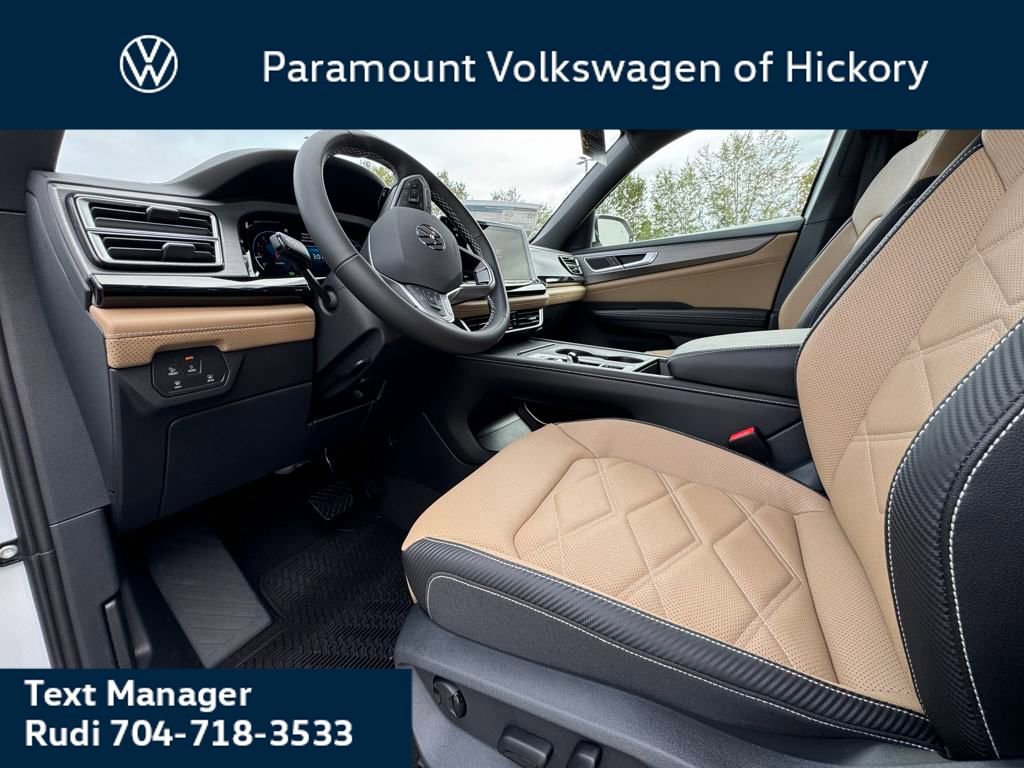 New 2026 Volkswagen Atlas Cross Sport SE image 4