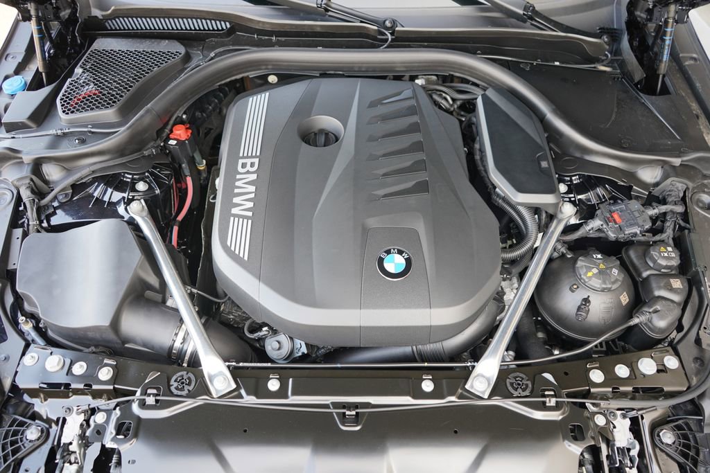 New 2026 BMW 540i xDrive w/ Executive Package image 21