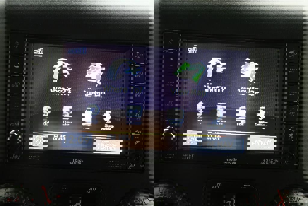 Used 2017 Jeep Wrangler Unlimited Sport image 20