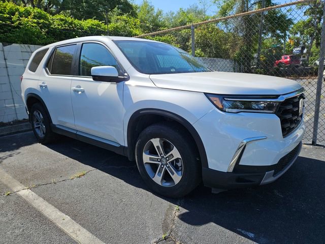 Used 2025 Honda Pilot EX-L image 5