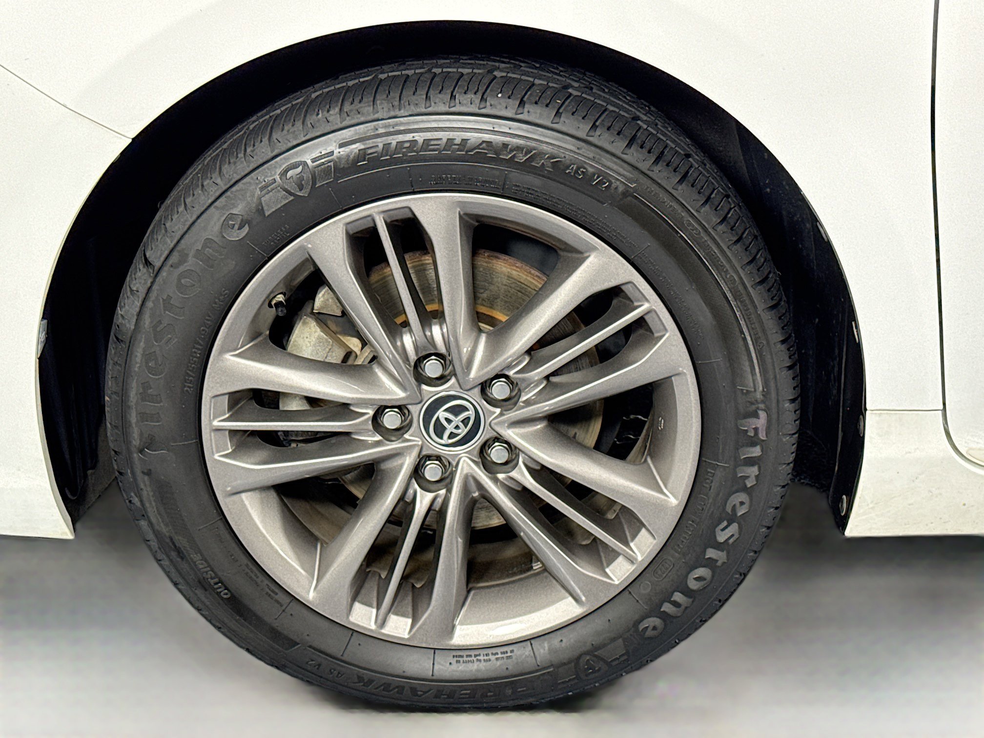 Used 2015 Toyota Camry SE FWD image 27