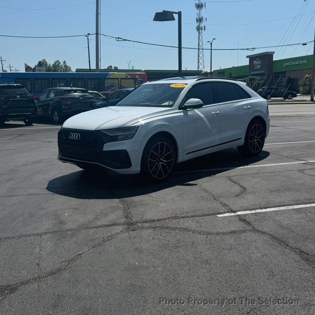 Used 2019 Audi Q8 Prestige AWD/4WD image 5