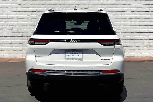 New 2025 Jeep Grand Cherokee Laredo X image 3