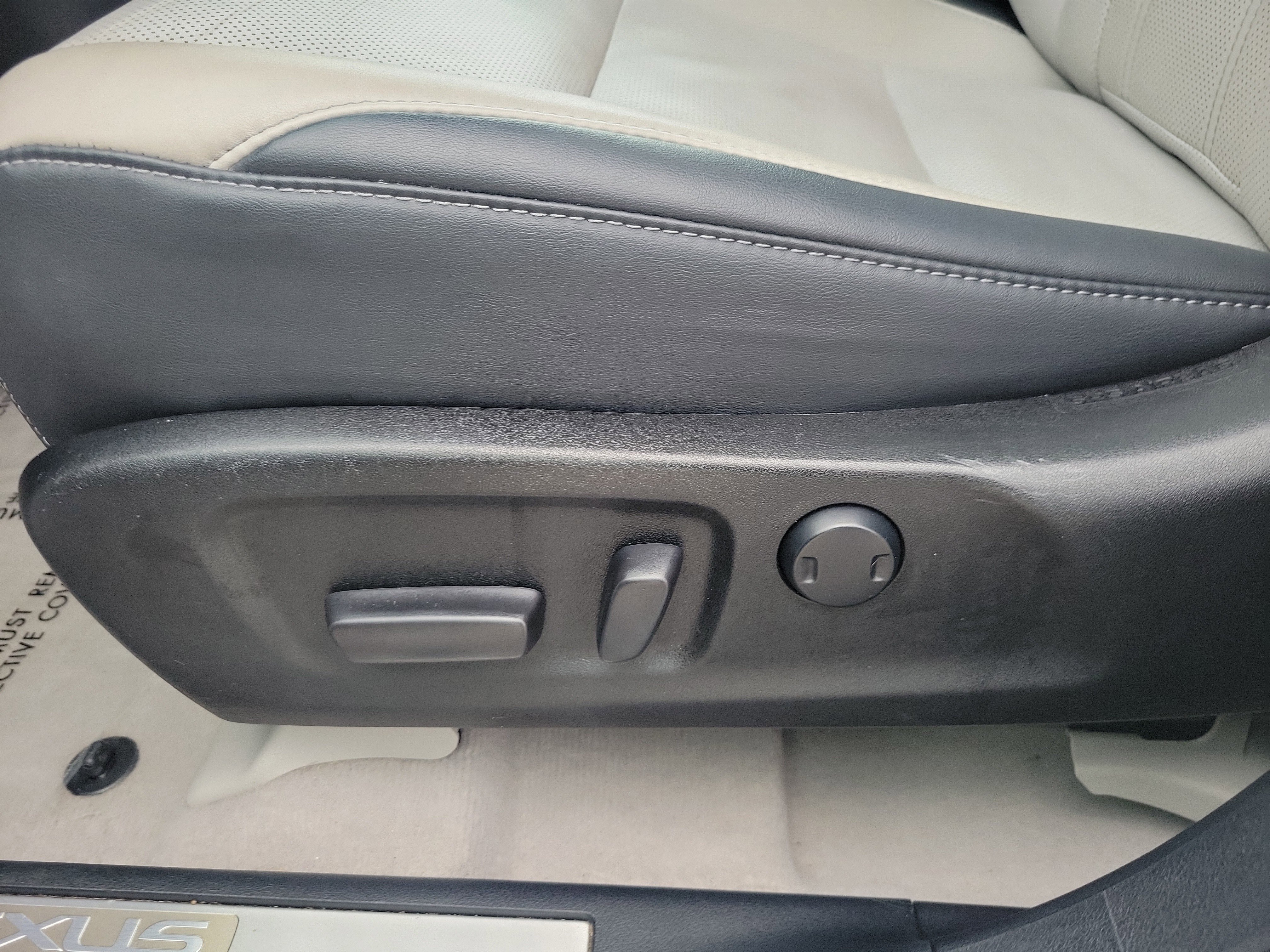 Used 2018 Lexus RX 350 FWD image 14