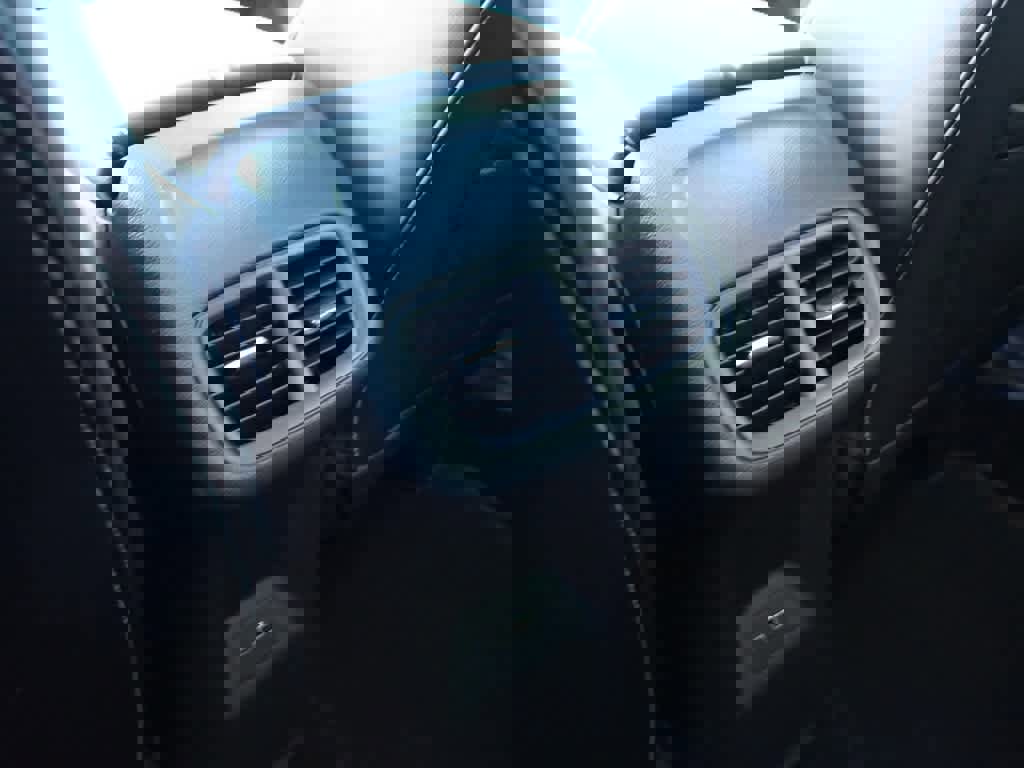 Used 2025 Buick Envision Sport Touring image 20