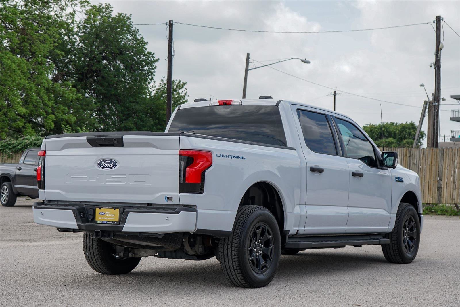 Certified 2025 Ford F150 Lightning XLT AWD/4WD image 5