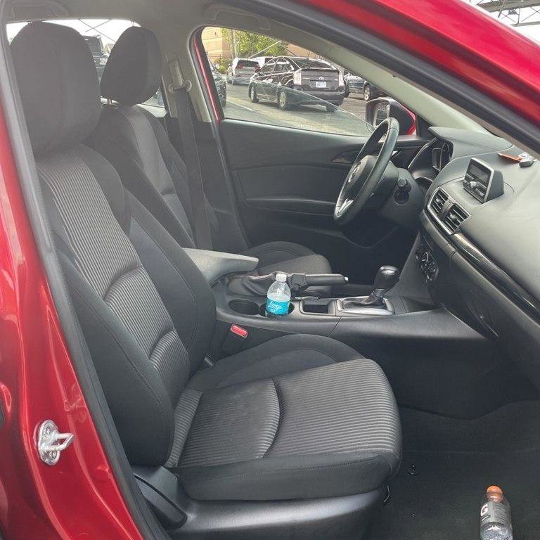 Used 2014 MAZDA MAZDA3 i Touring image 6