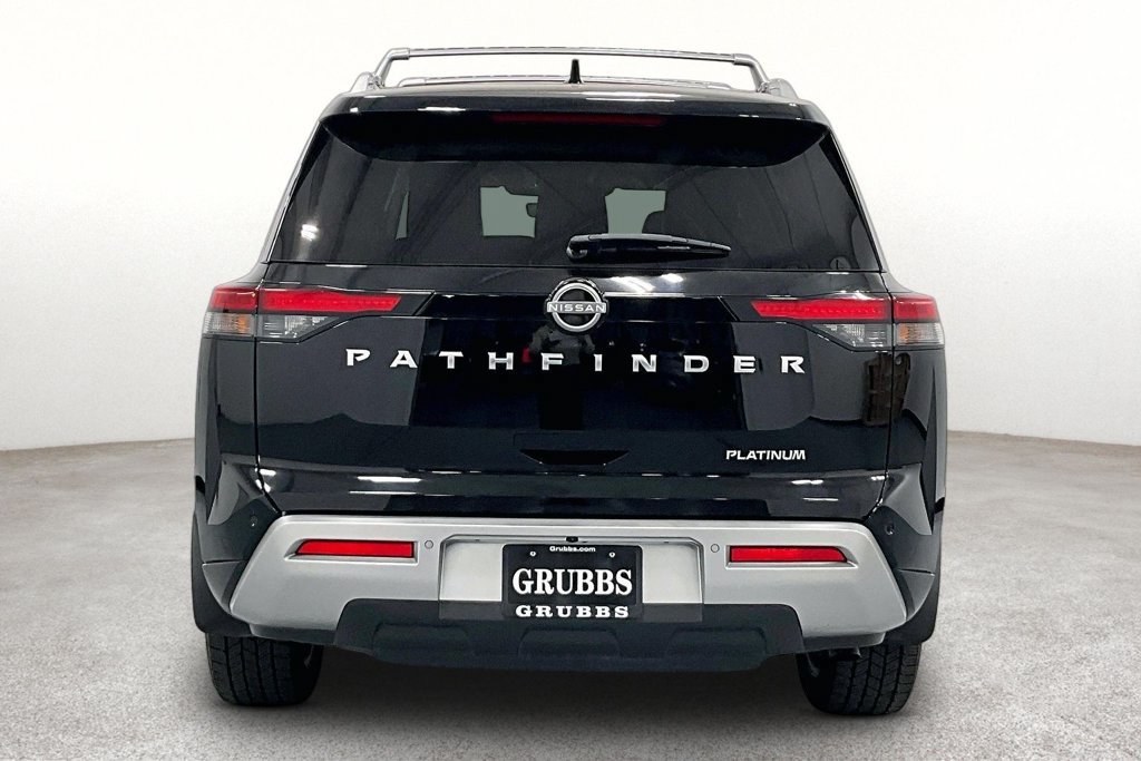 Used 2023 Nissan Pathfinder Platinum FWD image 5