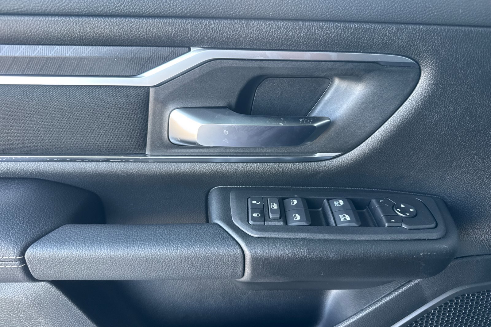 New 2026 RAM 1500 2WD Crew Cab image 10