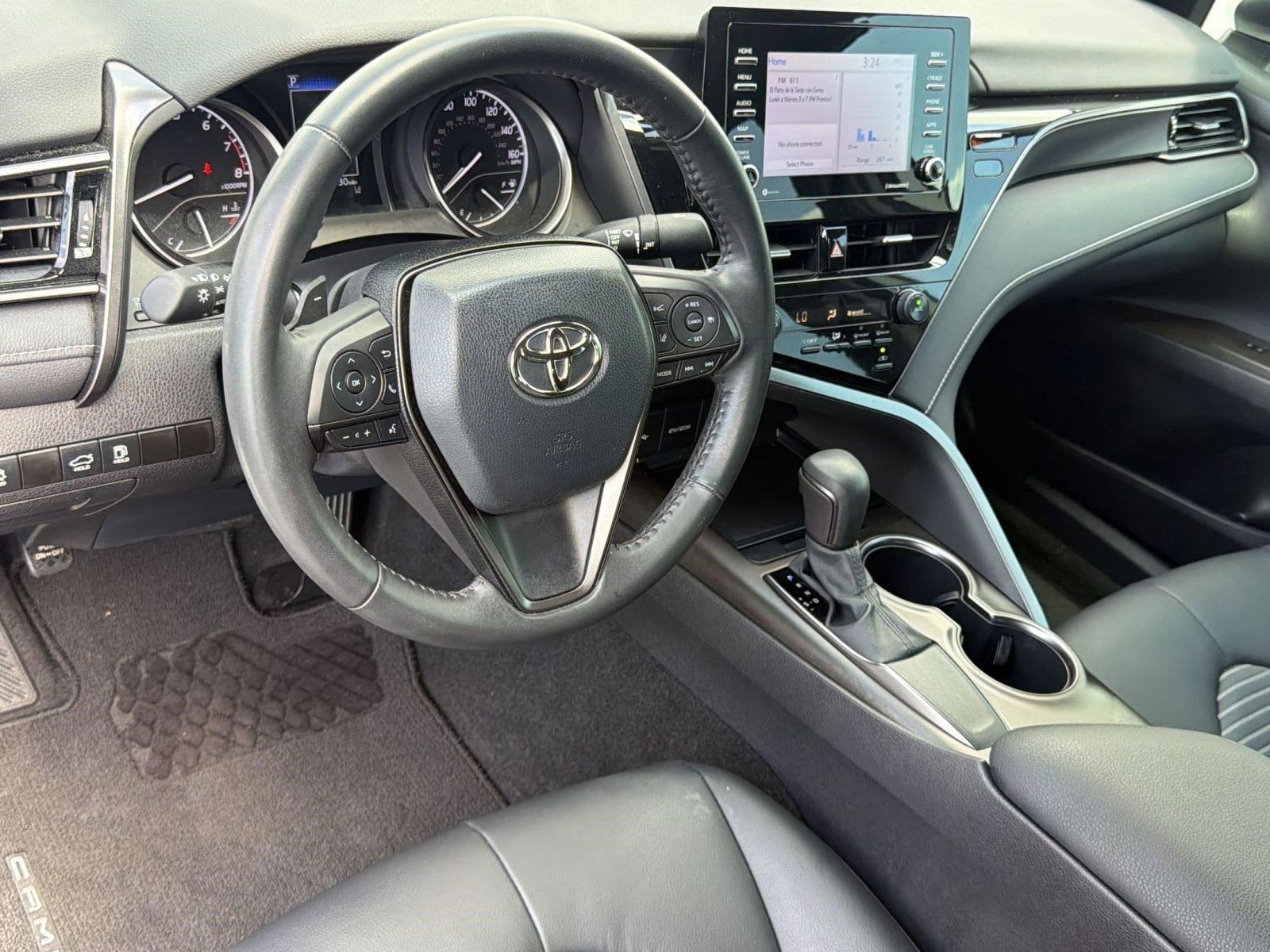 Certified 2021 Toyota Camry SE image 4