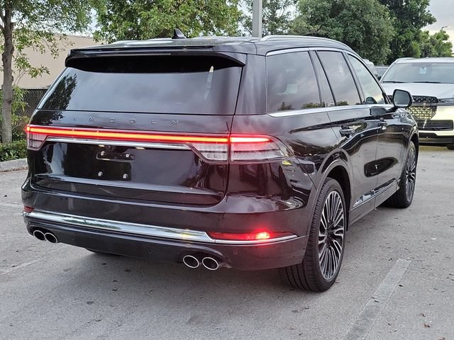 Certified 2024 Lincoln Aviator Black Label AWD/4WD image 6