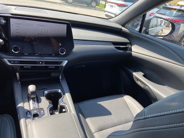 Certified 2023 Lexus RX 350 w/ Accessory Package (Z1) AWD/4WD image 16
