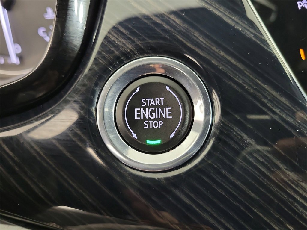 Certified 2024 Cadillac XT6 Premium Luxury w/ Technology Package image 31