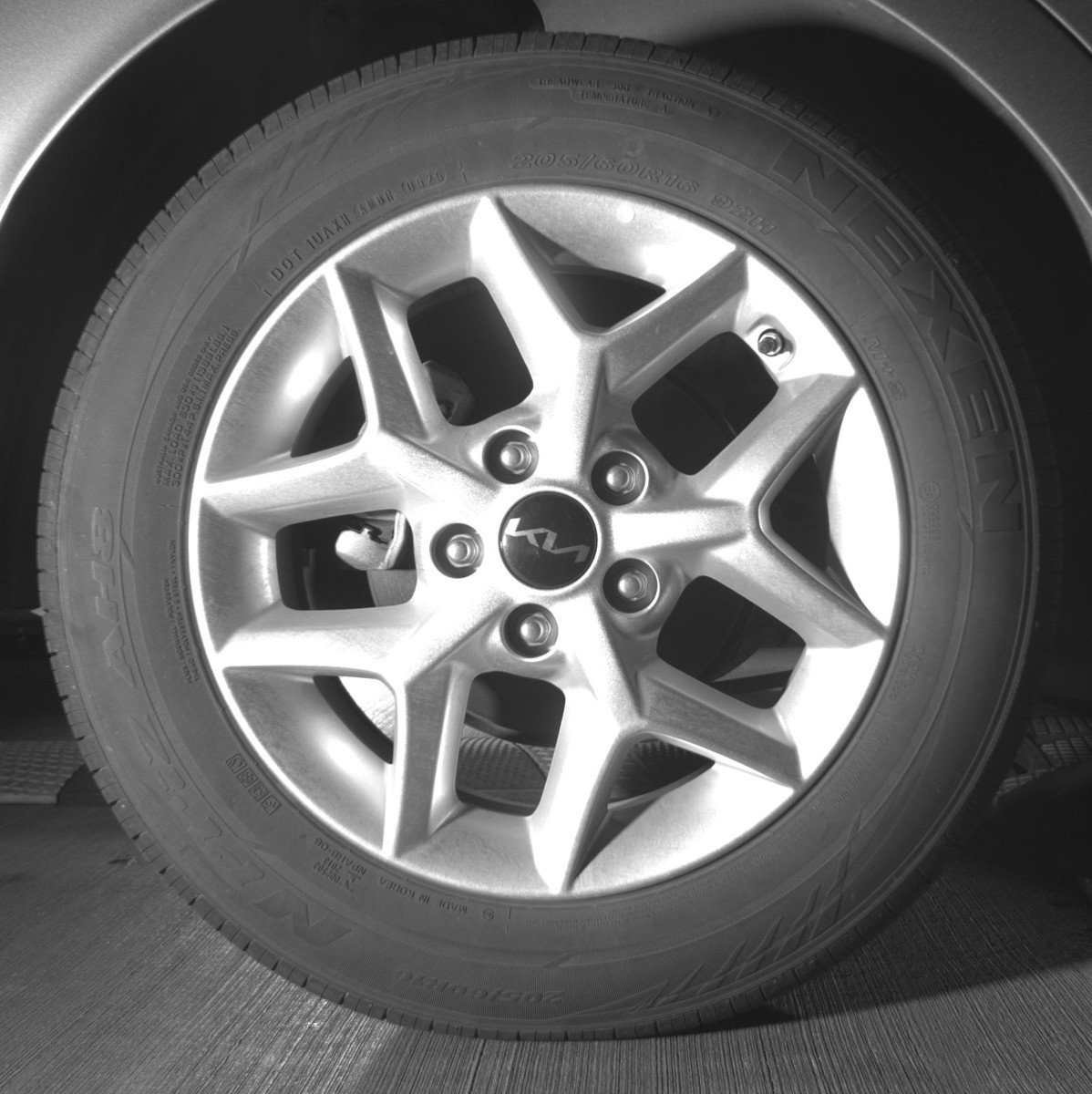 Used 2025 Kia Soul LX w/ LX Technology Package image 15