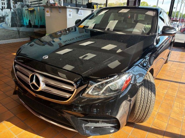 Used 2018 Mercedes-Benz E 300 w/ Premium 1 Package image 7