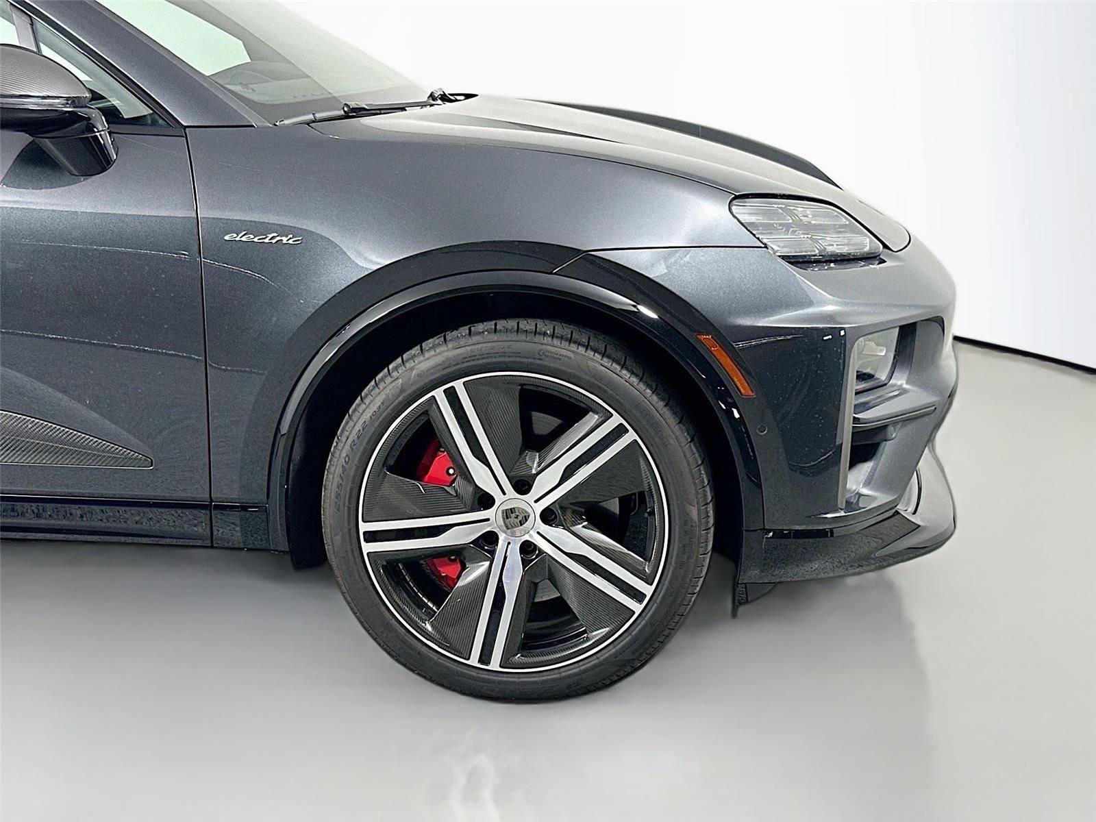 Certified 2024 Porsche Macan Turbo Electric AWD/4WD image 14