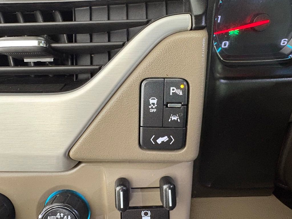 Used 2019 GMC Yukon SLT w/ Open Road Package AWD/4WD image 22