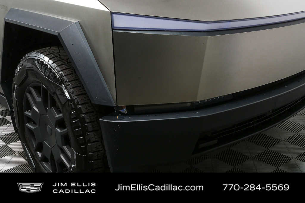 Used 2024 Tesla Cybertruck AWD Crew Cab image 35
