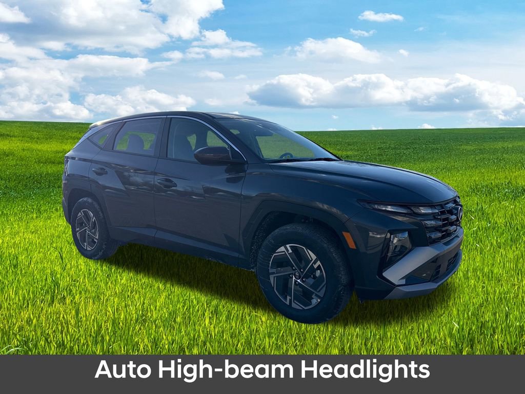 New 2026 Hyundai Tucson Blue SE image 3