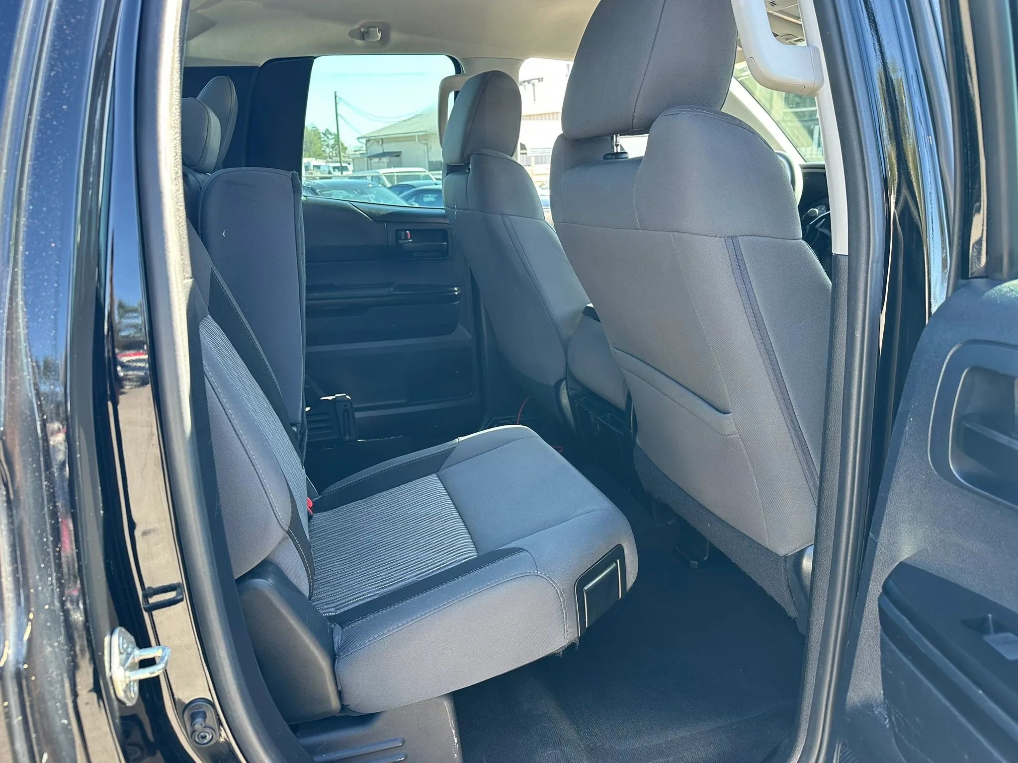 Used 2016 Toyota Tundra SR w/ Tow Package image 14