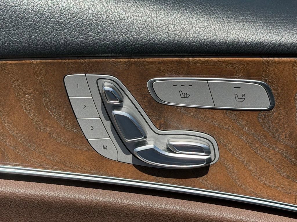 Used 2020 Mercedes-Benz E 450 4MATIC Sedan image 28