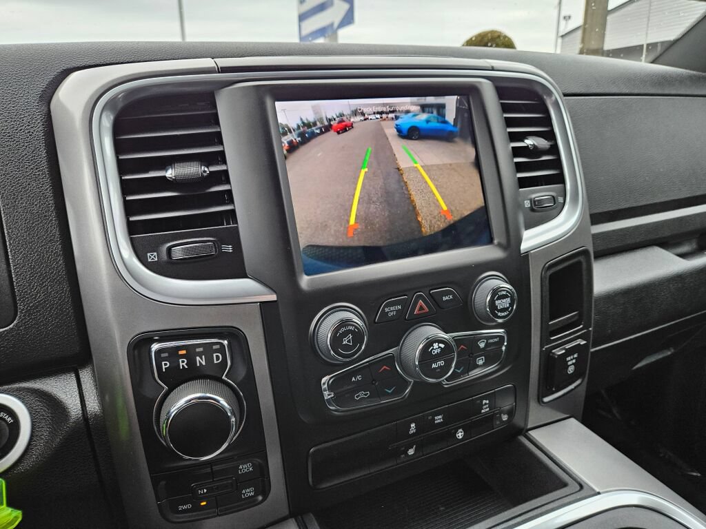 Used 2024 RAM 1500 Warlock AWD/4WD image 30