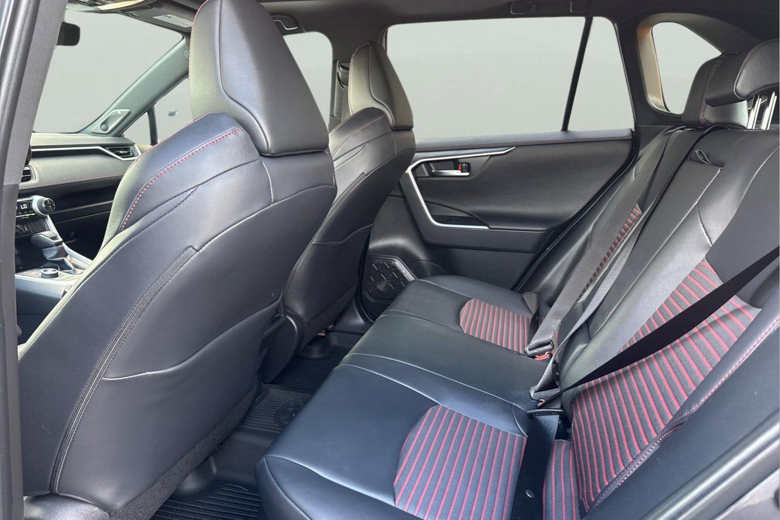 Certified 2025 Toyota RAV4 XSE image 6