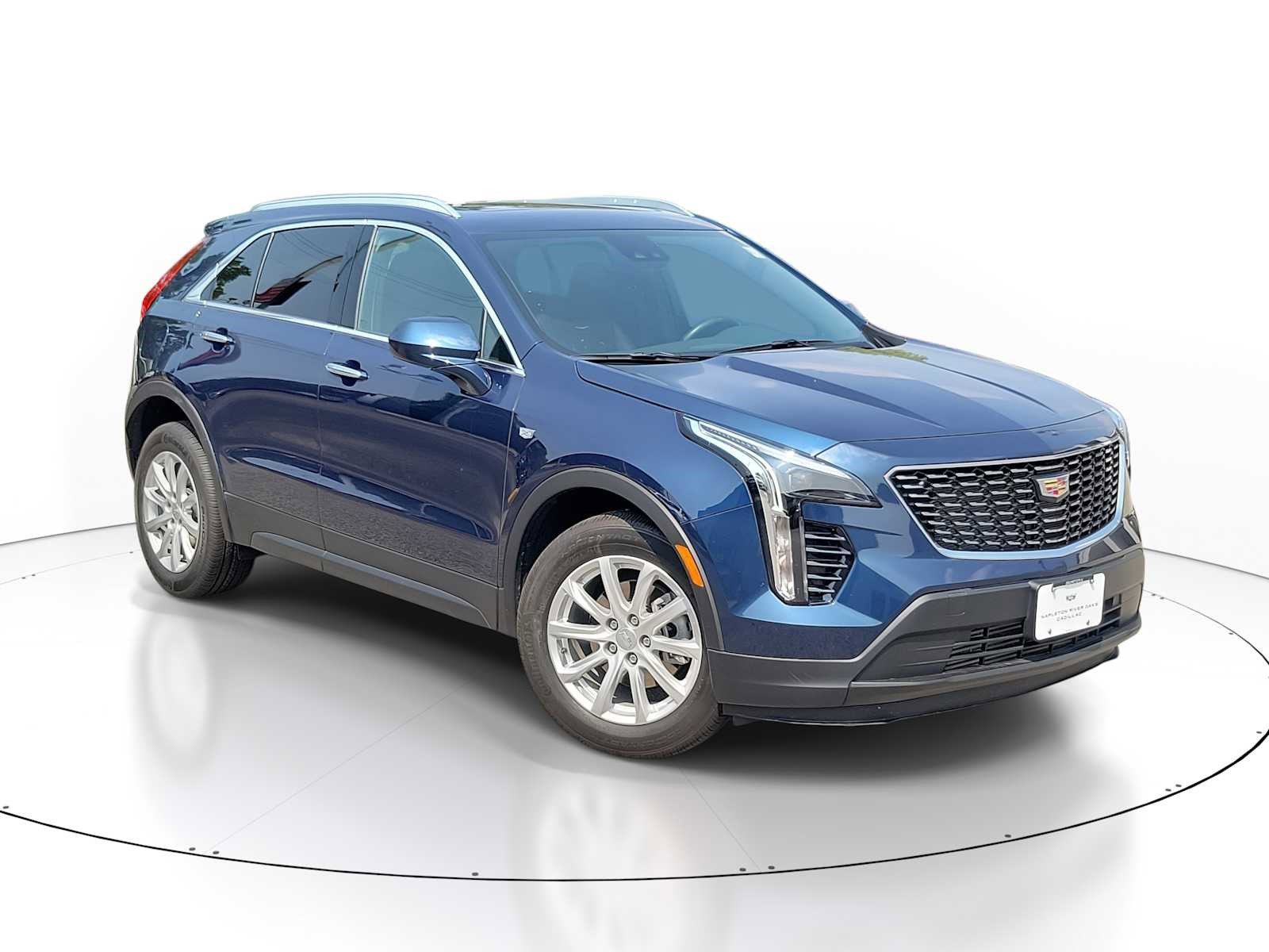 Used 2022 Cadillac XT4 Luxury w/ Cold Weather Package