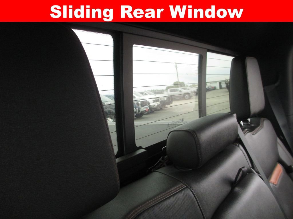 Used 2021 GMC Sierra 1500 AT4 w/ AT4 Premium Package AWD/4WD image 30