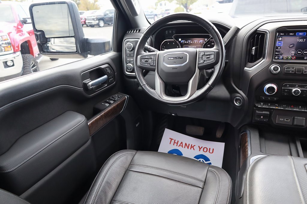 Used 2021 GMC Sierra 3500 Denali w/ Denali Black Diamond Edition image 20