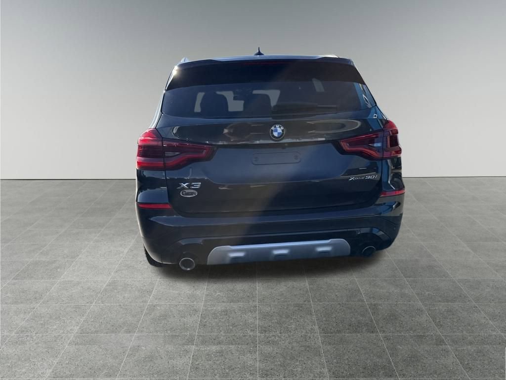 Used 2019 BMW X3 xDrive30i w/ Premium Package image 4