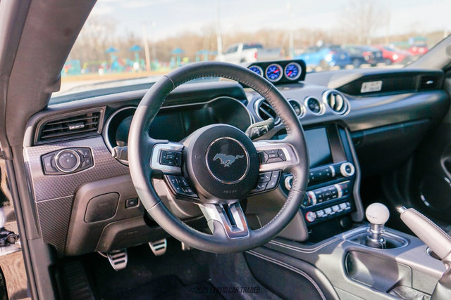 Used 2022 Ford Mustang GT Premium w/ GT Performance Package RWD image 23