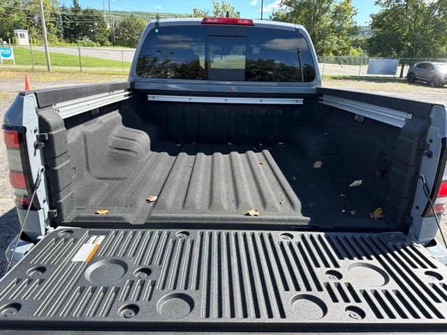 New 2027 Nissan Frontier PRO-4X w/ Pro Convenience Package AWD/4WD image 8