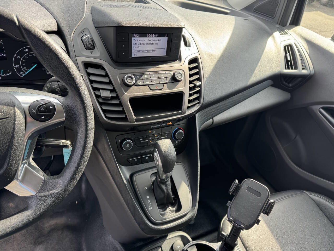 Used 2022 Ford Transit Connect XL image 9