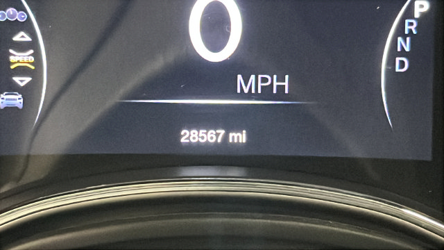 Used 2019 Jeep Grand Cherokee Limited AWD/4WD image 10