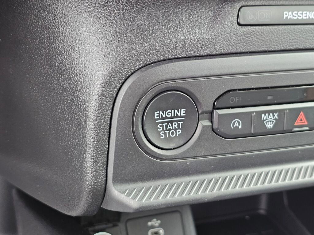 New 2025 Ford Bronco Sport Outer Banks image 18