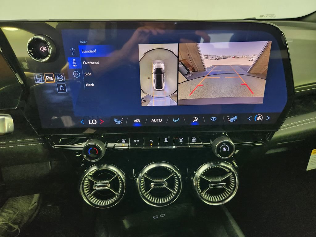 New 2026 Chevrolet Blazer EV LT FWD image 18