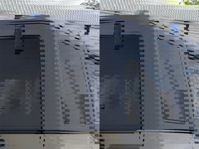 New 2025 Ford Bronco Badlands image 25