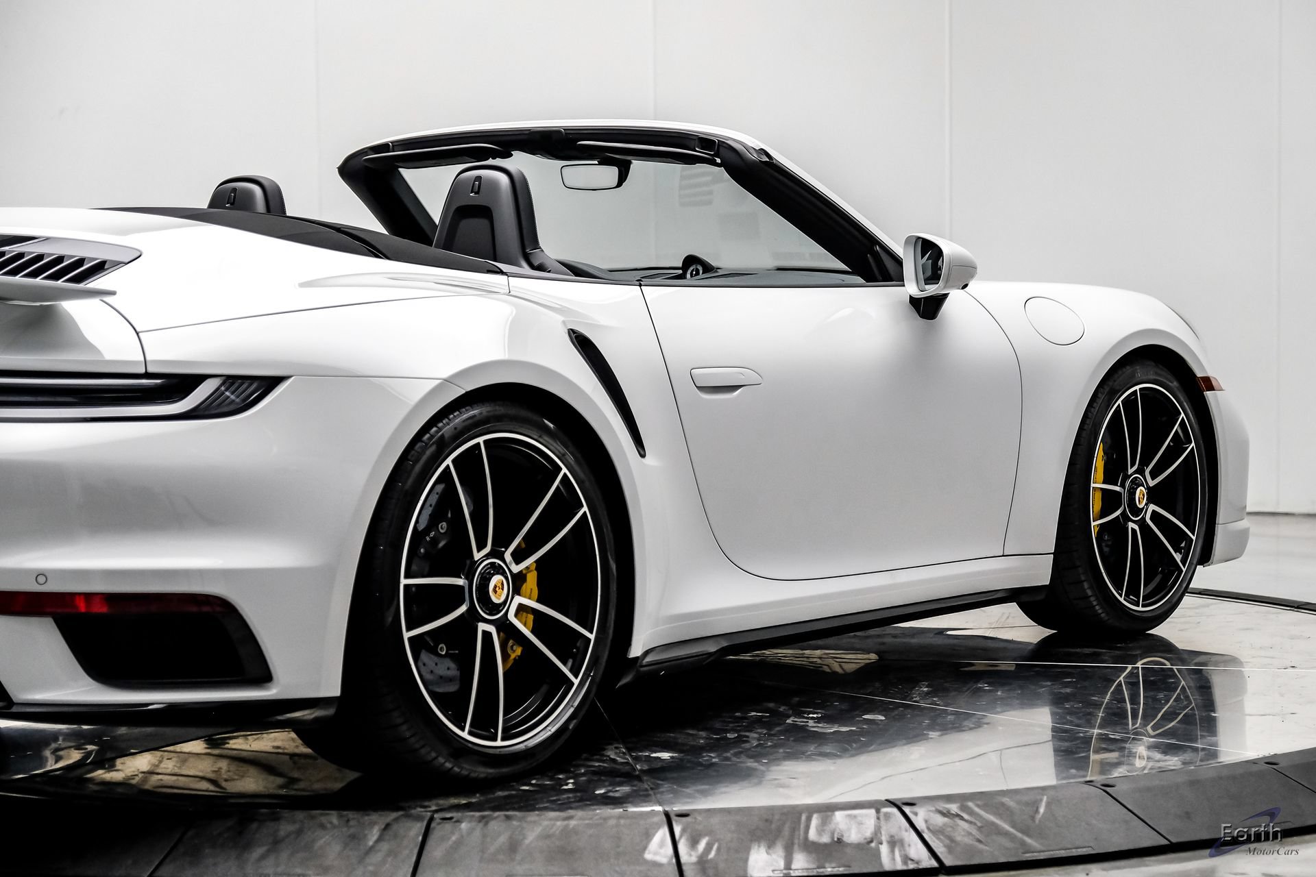 Used 2024 Porsche 911 Turbo S AWD/4WD image 25