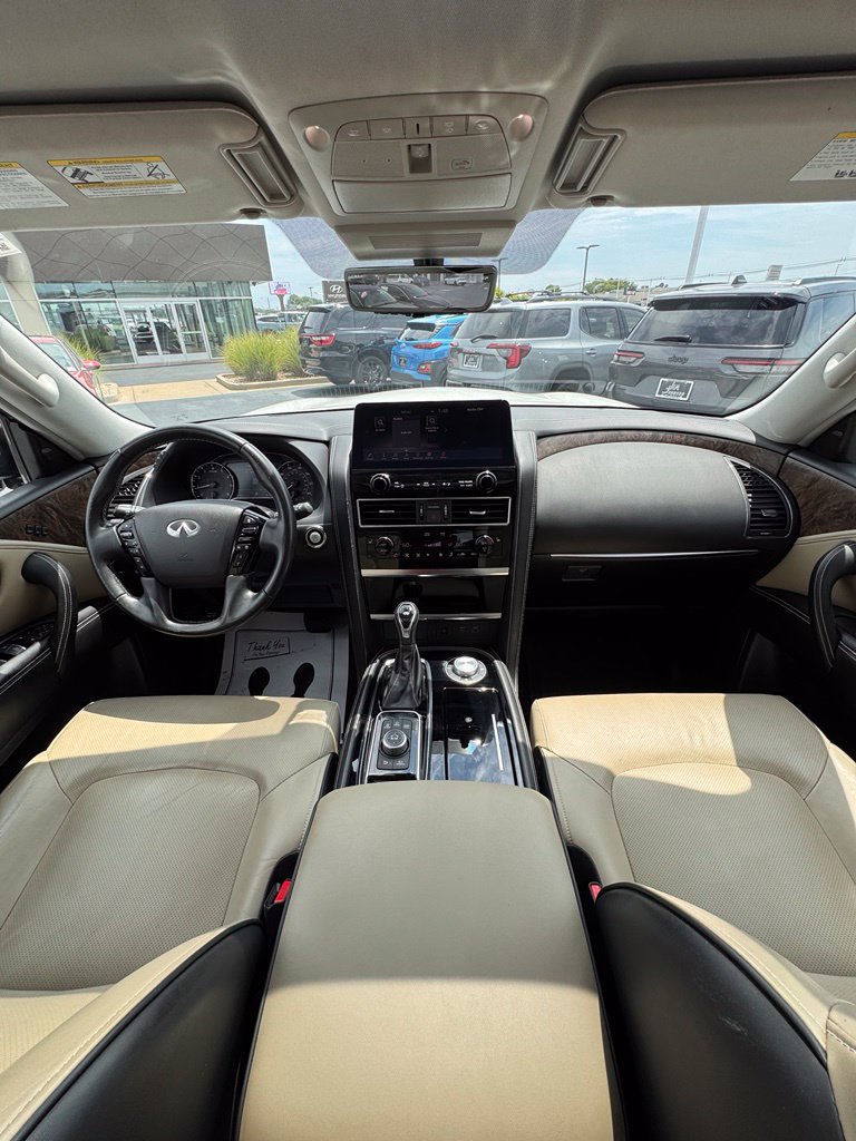 Used 2022 INFINITI QX80 Premium Select w/ All-Season Package AWD/4WD image 19