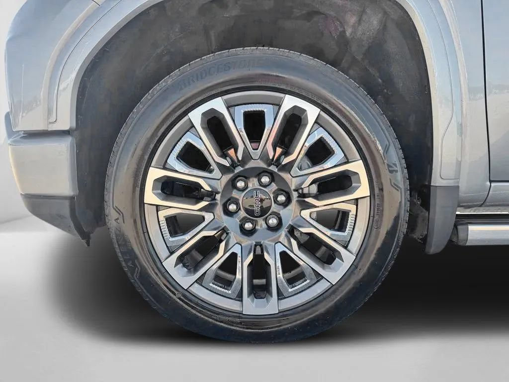 Used 2024 GMC Sierra 1500 Denali Ultimate AWD/4WD image 37